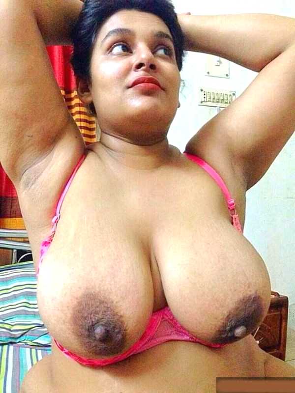 মায়ের ভোদা পাছা চটি